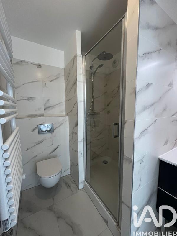 Appartement - 90 m² - 4 pièces