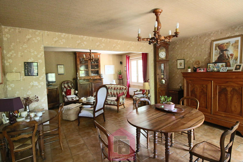 Maison - 146 m² - 6 pièces