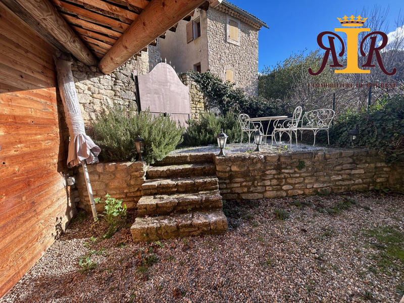 Maison ancienne - 110 m² - 3 pièces