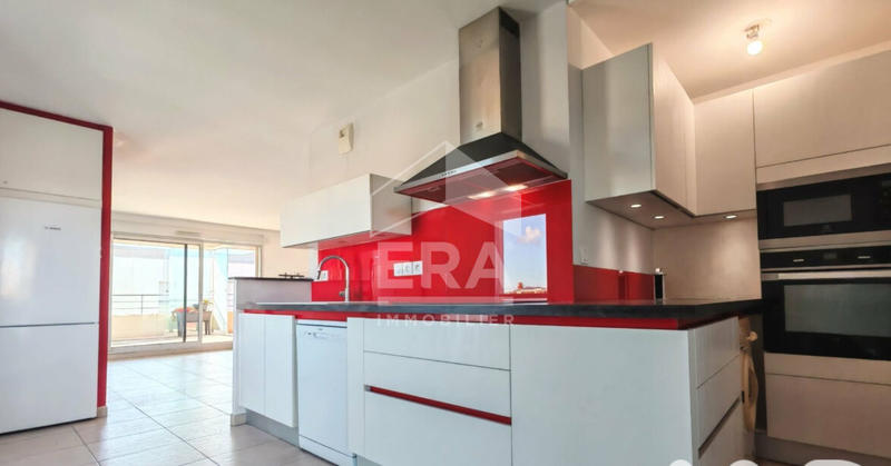 Appartement - 98 m² - 4 pièces