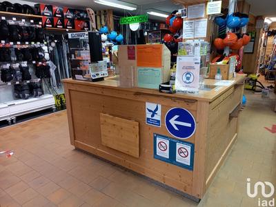 Local commercial - 140 m²