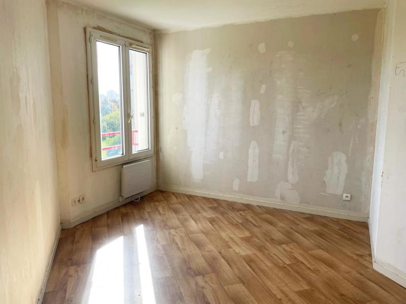 Appartement - 100 m² - 5 pièces