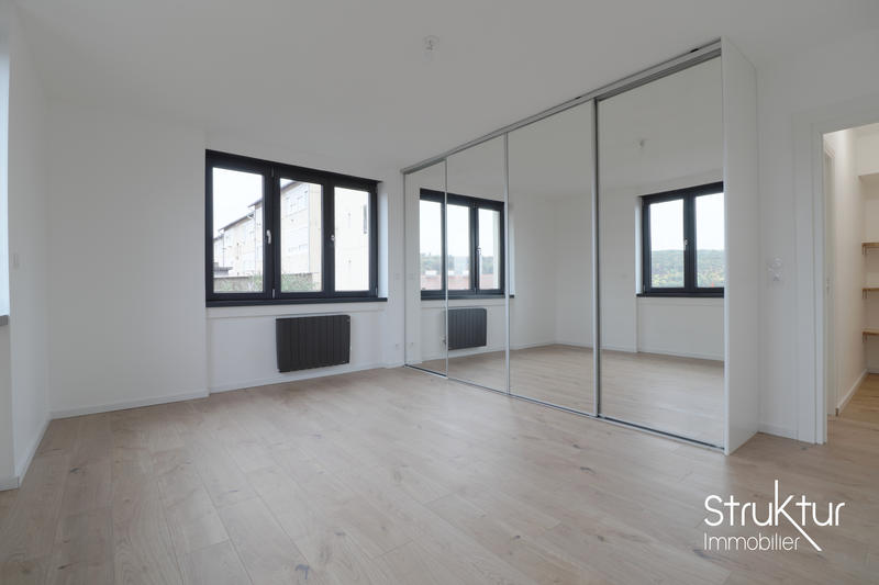 Appartement - 91 m² - 3 pièces