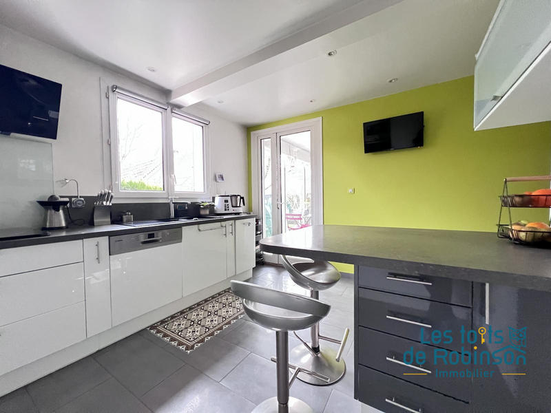 Maison - 184 m² - 7 pièces