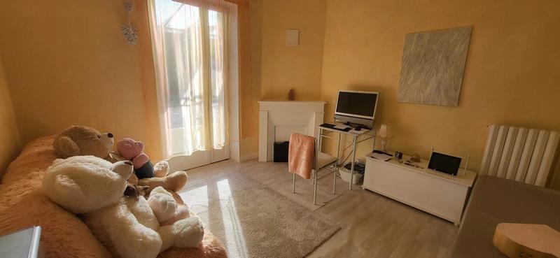 Propriété - 392 m² - 11 pièces