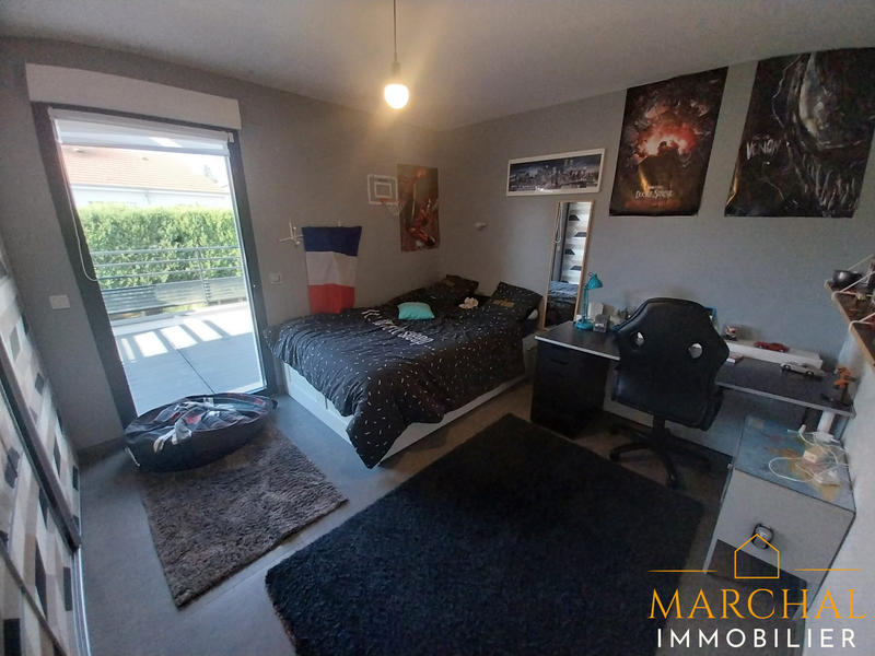 Villa - 251 m² - 8 pièces