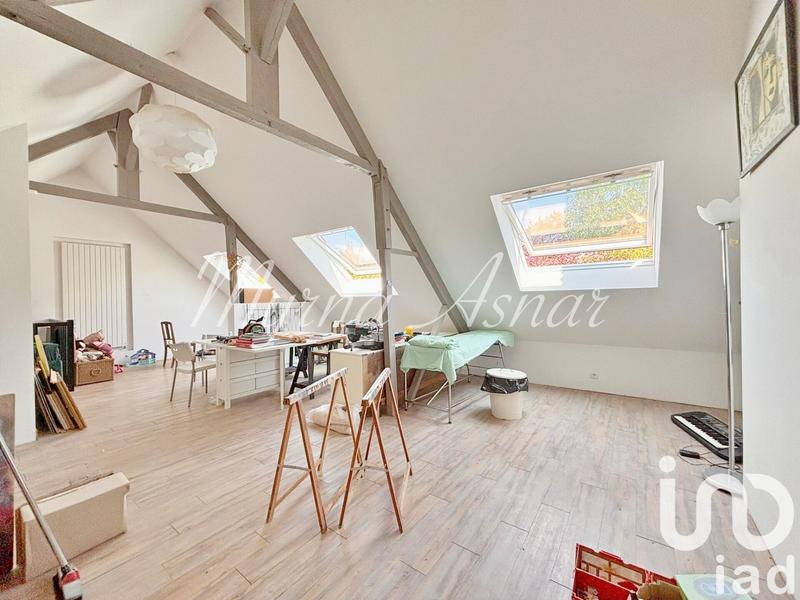 Maison - 168 m² - 8 pièces