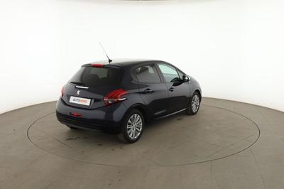 Peugeot 208 1.6 Blue-HDi Style 5p 75 ch