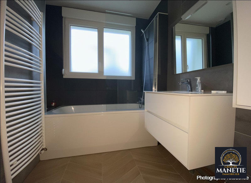 Maison - 131 m² - 7 pièces