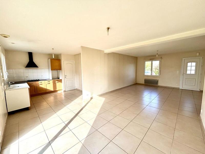 Maison - 92 m² - 5 pièces