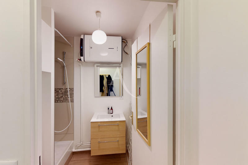 Appartement - 17 m² - 1 pièce