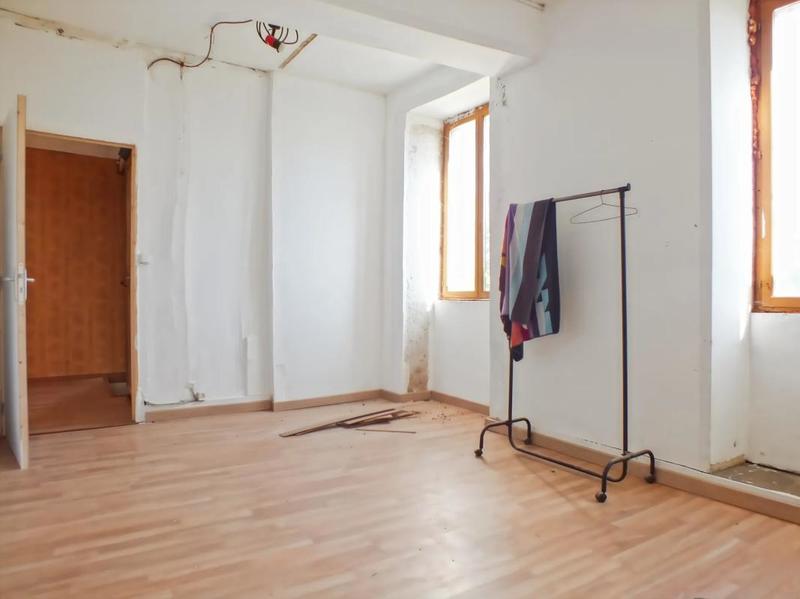 Maison en pierre - 174 m² - 4 pièces