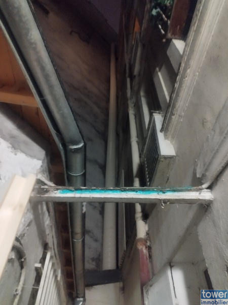 Fonds de commerce - Magasins - 54 m²