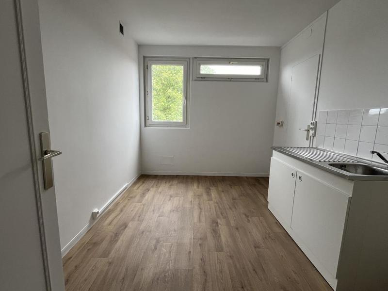 Appartement ancien - 61 m² - 3 pièces