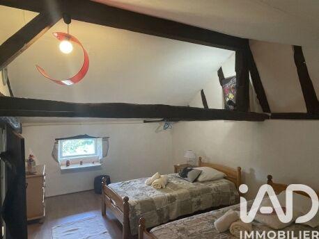 Maison - 450 m² - 20 pièces