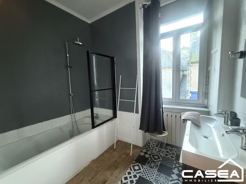 Maison ancienne - 151 m² - 5 pièces