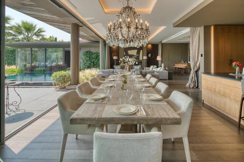 Villa - 335 m² - 7 pièces