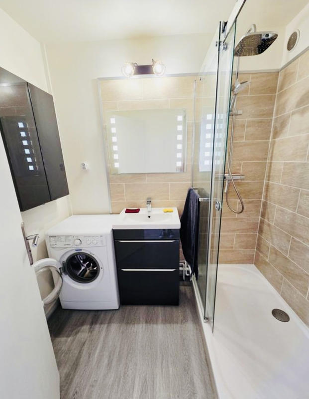 Appartement - 84 m² - 4 pièces