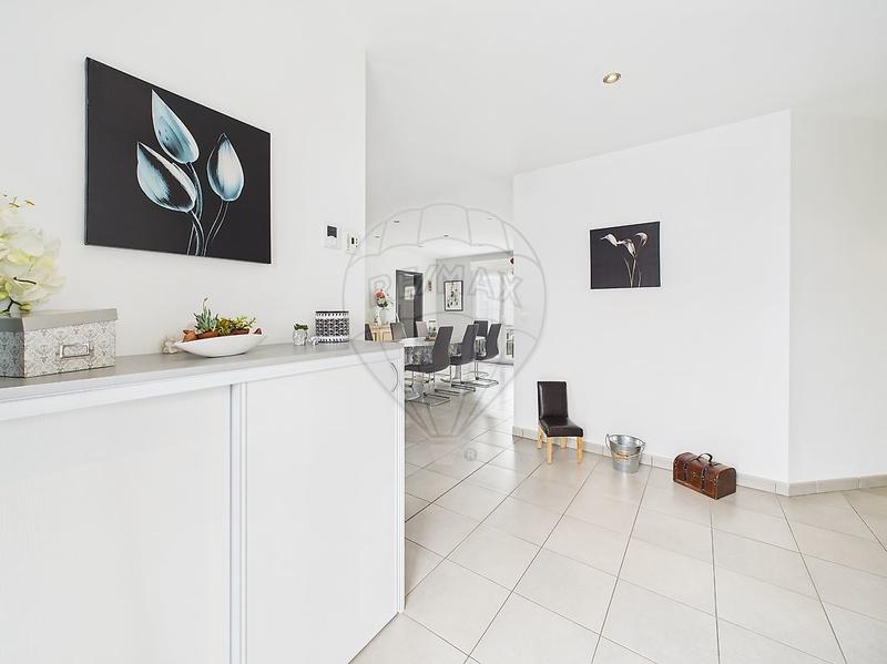 Maison - 103 m² - 5 pièces