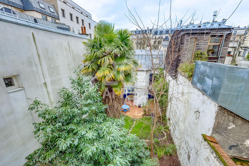 Appartement - 90 m² - 4 pièces