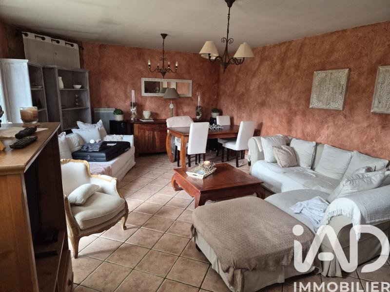 Maison - 99 m² - 4 pièces