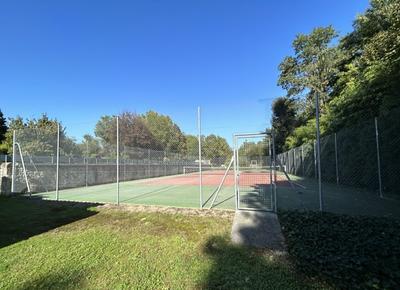 Maison - 336 m² - 10 pièces