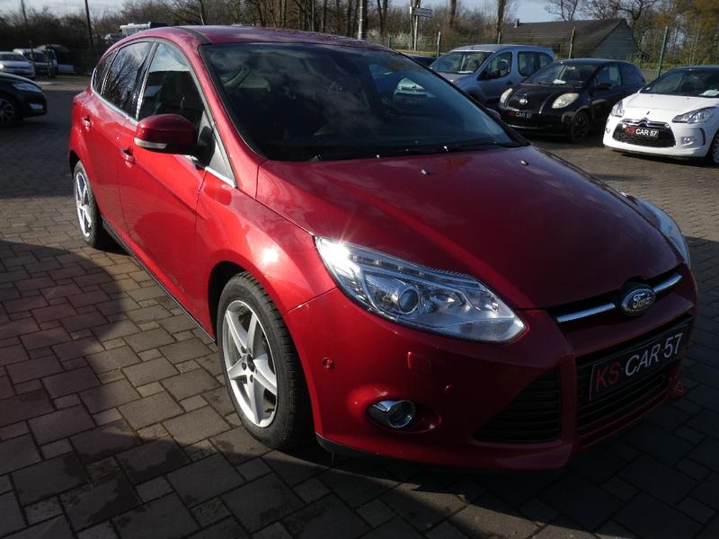 Ford Focus 1.6 TDCi 105 ECOnetic Technology 88g Titanium