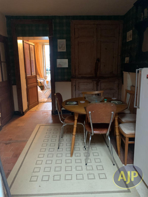 Maison - 139 m² - 6 pièces