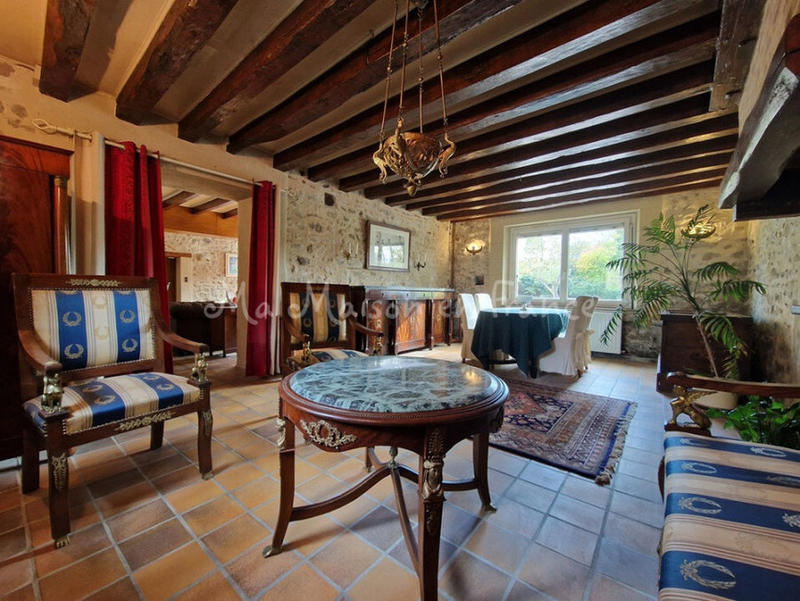 Moulin - 166 m² - 1 pièce