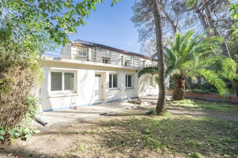 Appartement - 410 m² - 11 pièces