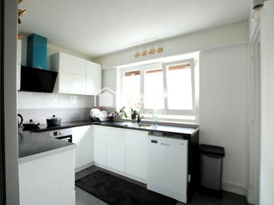 Appartement - 72 m² - 4 pièces