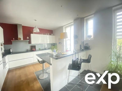 Maison - 146 m² - 7 pièces