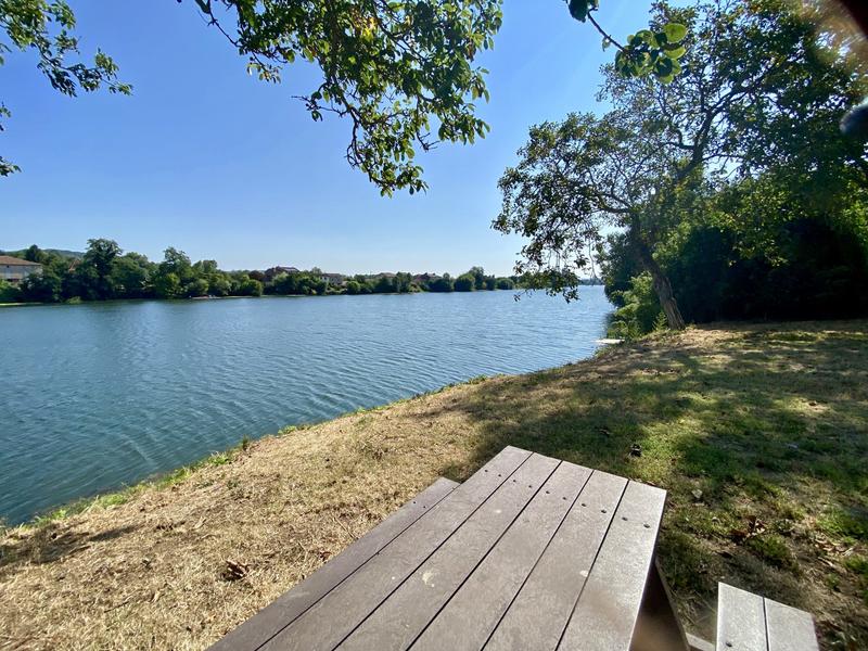 Maison traditionnelle - 97 m² - 2 pièces