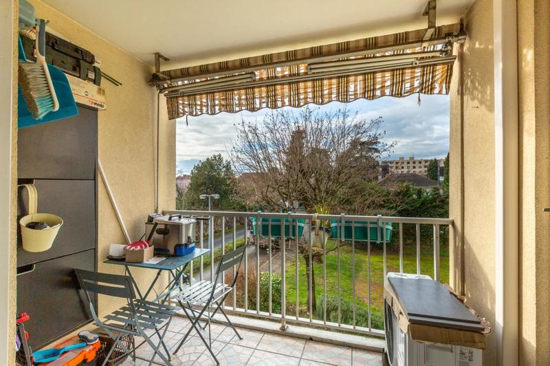 Appartement - 81 m² - 4 pièces