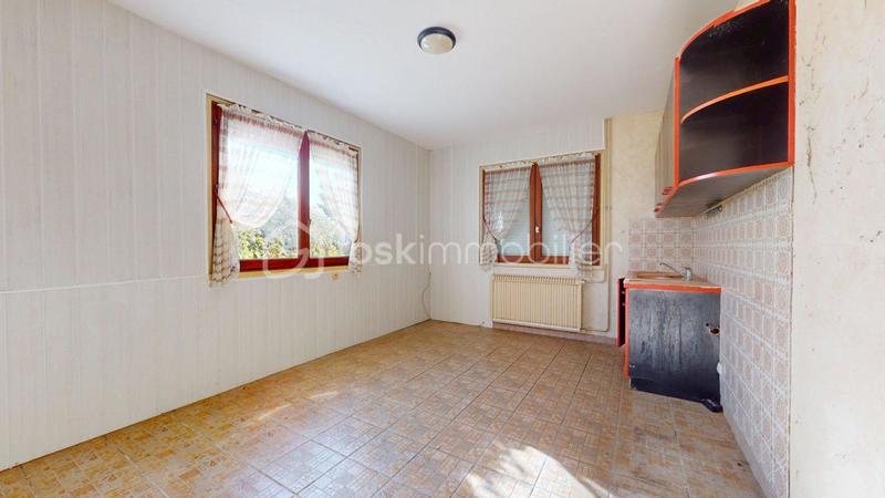 Maison - 232 m² - 10 pièces