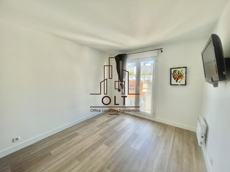 Appartement - 99 m² - 4 pièces