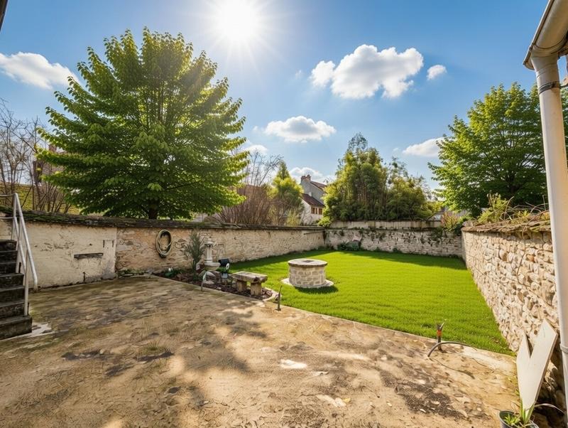 Maison - 93 m² - 4 pièces