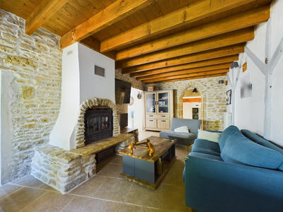 Maison - 187 m² - 7 pièces