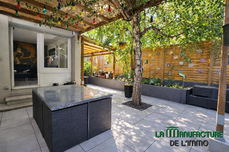 Duplex - 151 m² - 6 pièces