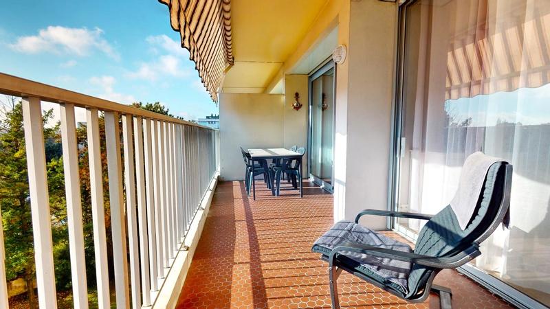 Appartement - 75 m² - 3 pièces