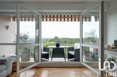 Appartement - 81 m² - 4 pièces