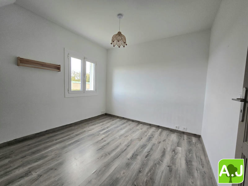 Maison traditionnelle - 125 m² - 6 pièces