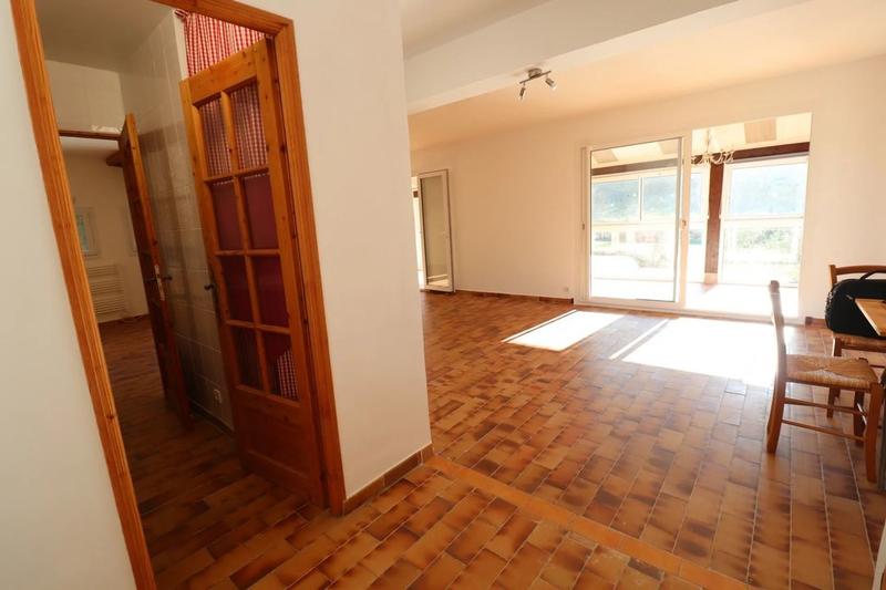Maison - 180 m² - 6 pièces