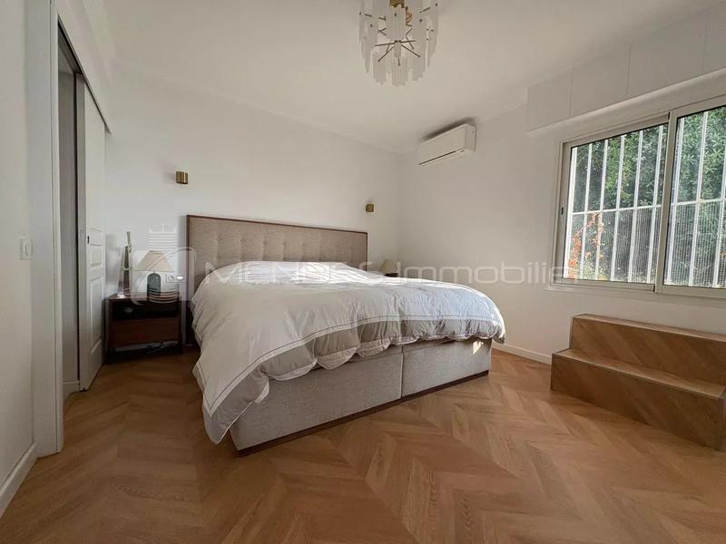 Appartement - 84 m² - 3 pièces