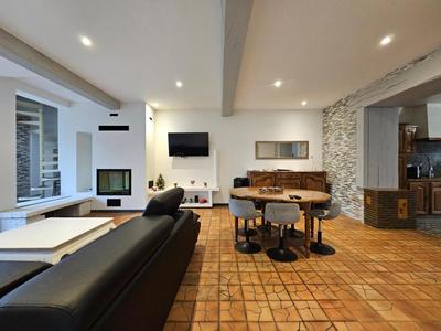 Maison - 185 m² - 6 pièces