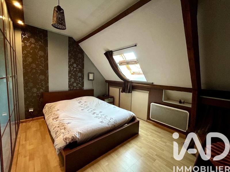 Maison - 88 m² - 5 pièces