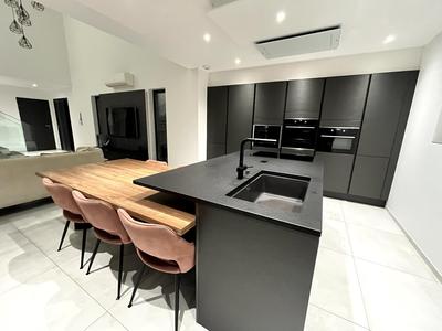 Maison - 131 m² - 5 pièces