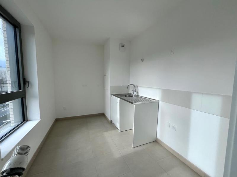 Appartement - 84 m² - 4 pièces