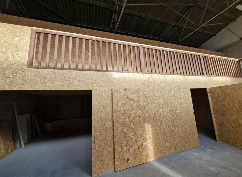 Local d'activités - 2 m²