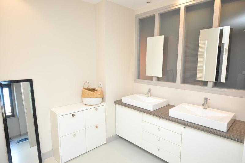 Maison de ville - 190 m² - 8 pièces